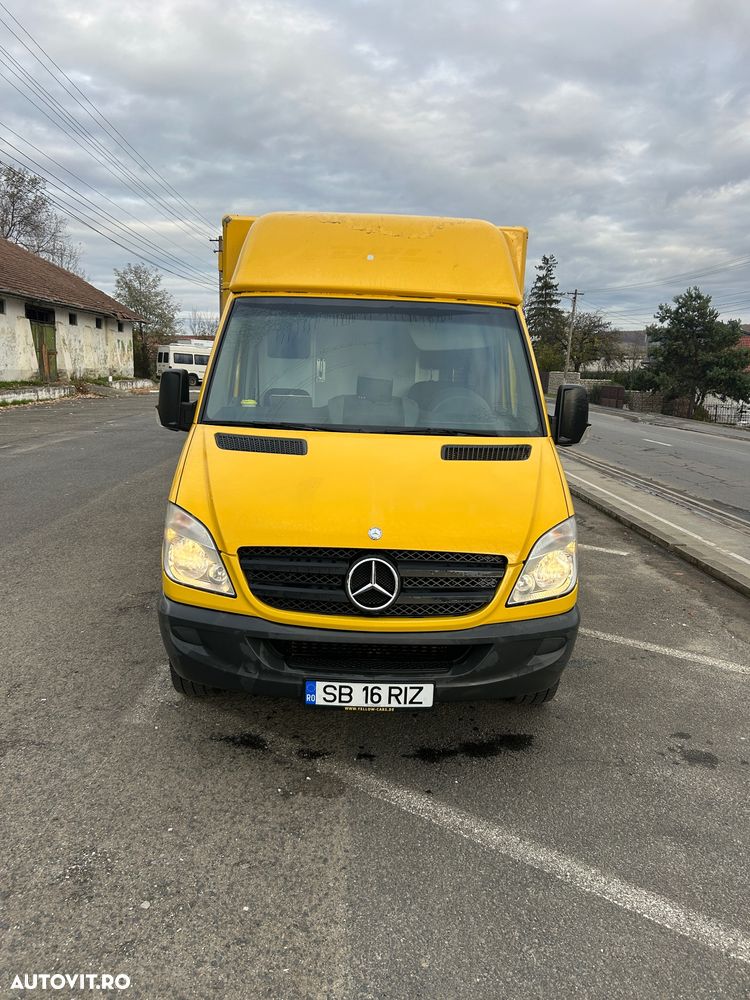 Mercedes-Benz Sprinter - 3