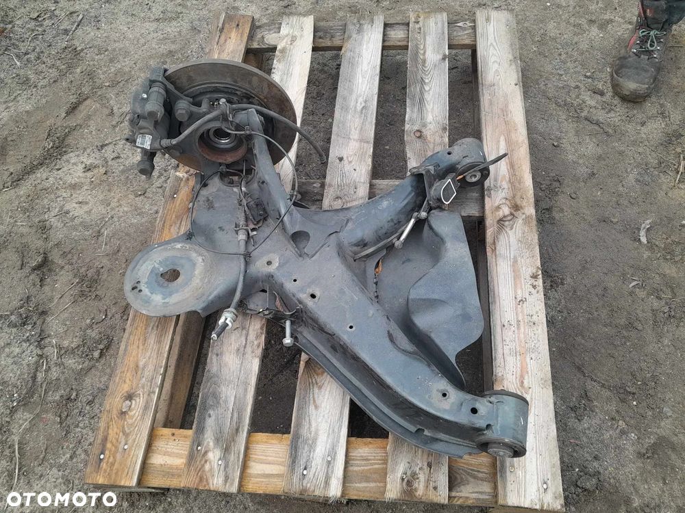 WAHACZ LEWY TYLNY TYŁ MERCEDES VITO W447 14- 2014-  ZWROTNICA - 4