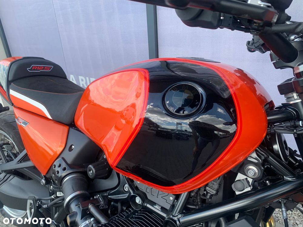 BMW R - 11
