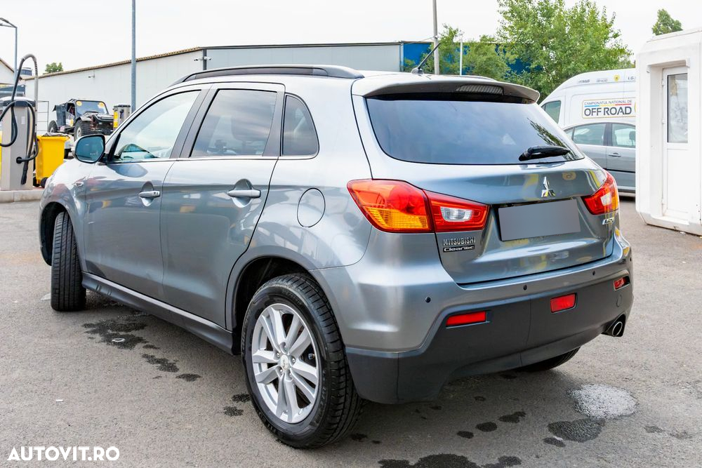 Mitsubishi ASX - 17