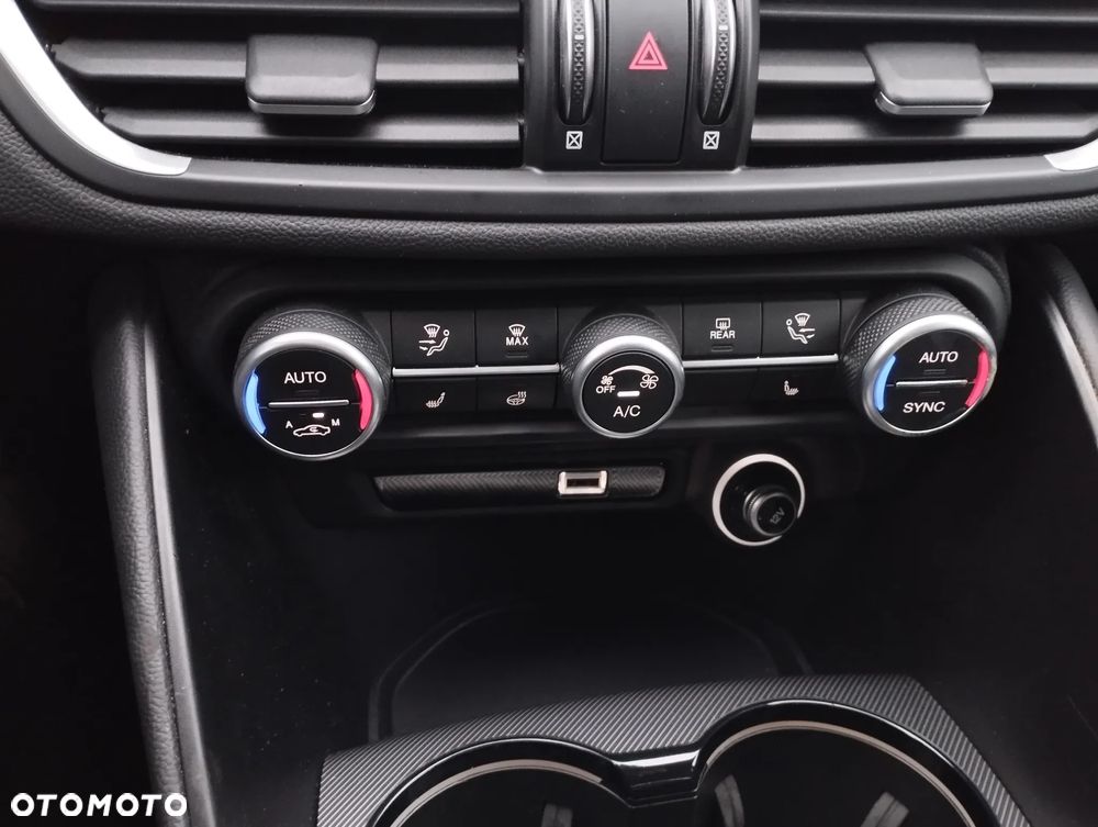 Alfa Romeo Giulia 2.0 Turbo Sprint - 20