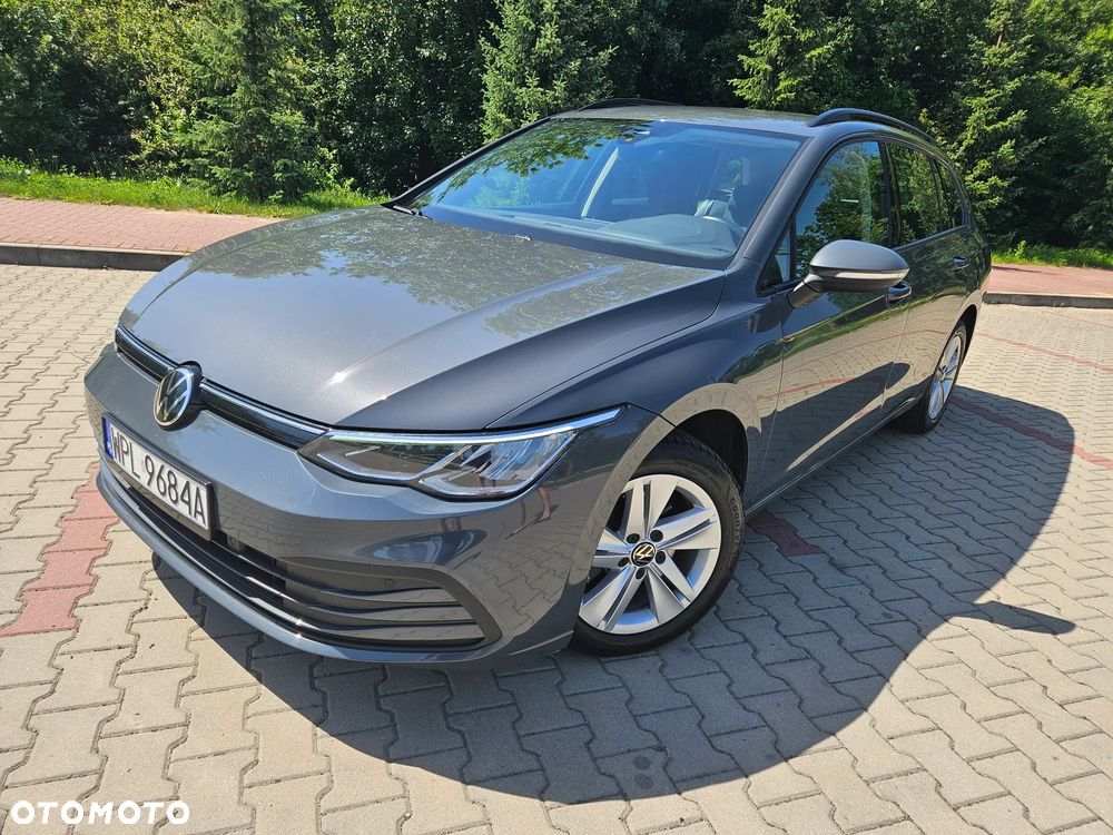Volkswagen Golf - 1