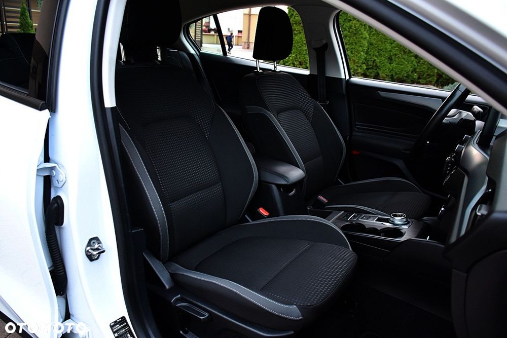 Ford Focus 1.5 EcoBlue SCR Titanium X - 34