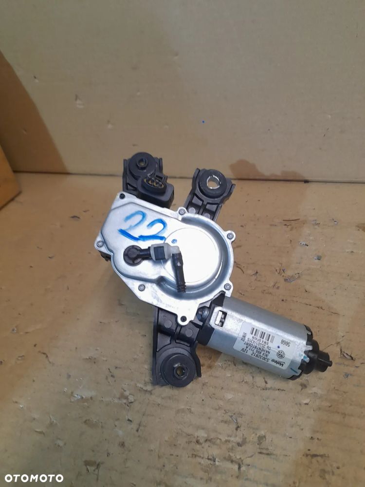 SILNICZEK WYCIERACZKI TYŁ VW PASSAT B6 KOMBI nr 3C9955711A - 1