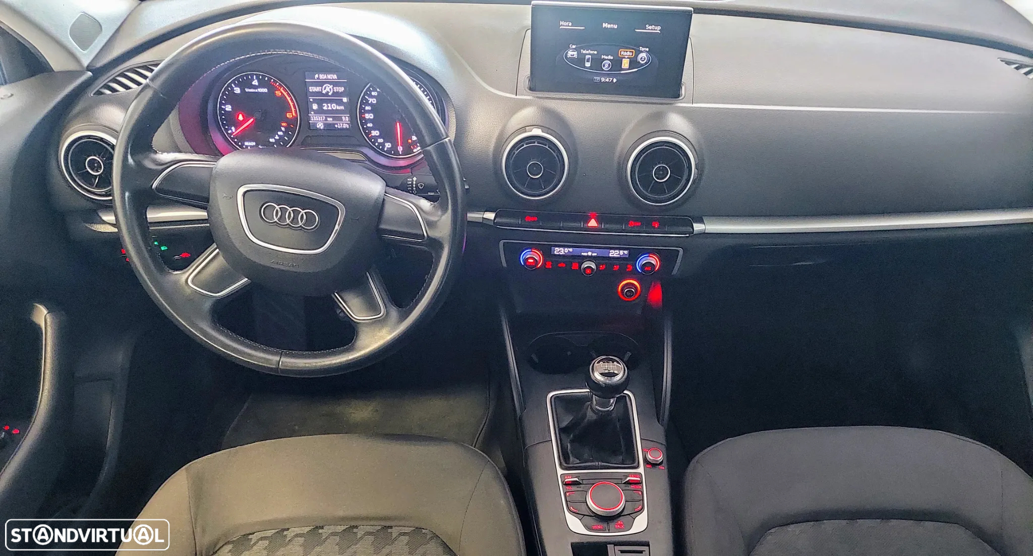 Audi A3 Sportback 1.6 TDI Advance Ultra - 26