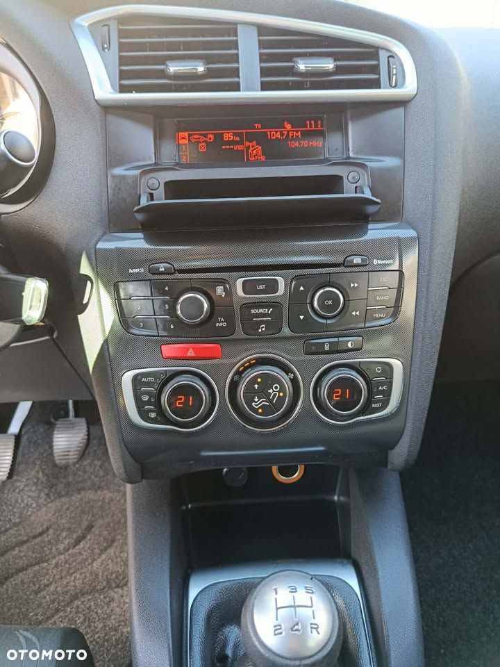 Citroën C4 VTi 95 Attraction - 6