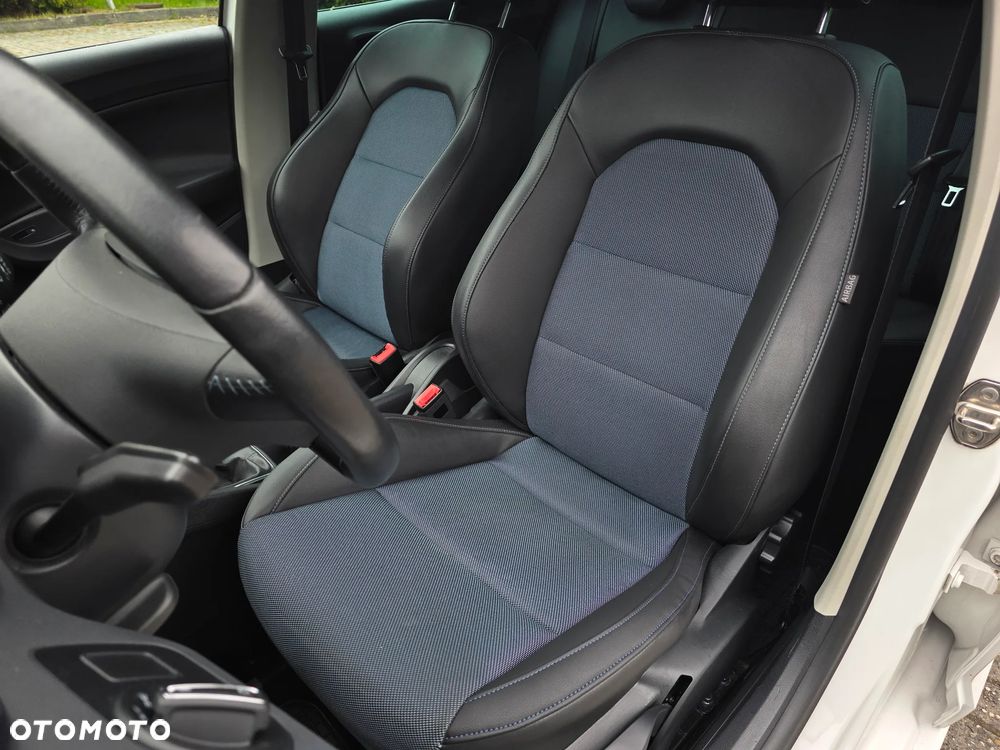 Seat Ibiza 1.2 TSI CONNECT - 16