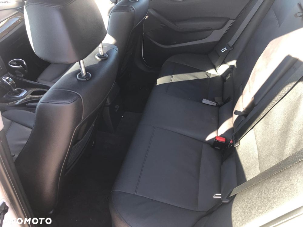BMW X1 xDrive28i - 16
