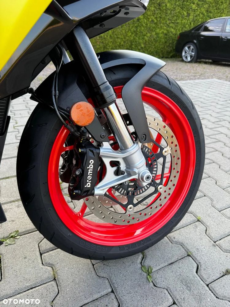 Aprilia Tuono - 22