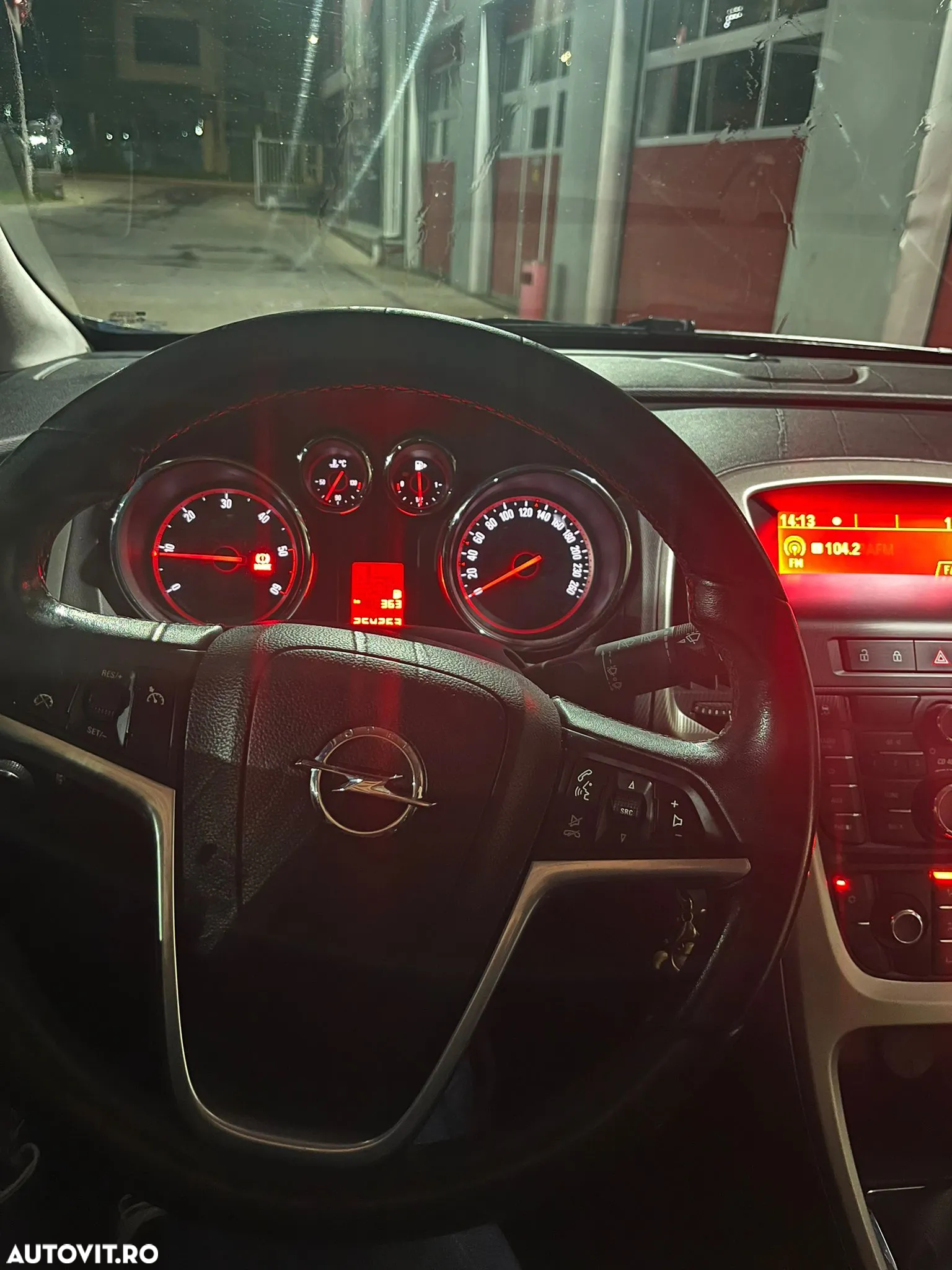 Opel Astra 2.0 CDTI Cosmo - 11