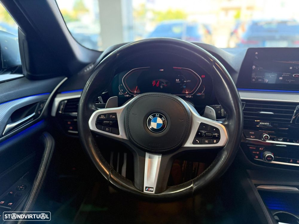 BMW 520 d Pack Desportivo M Auto - 8