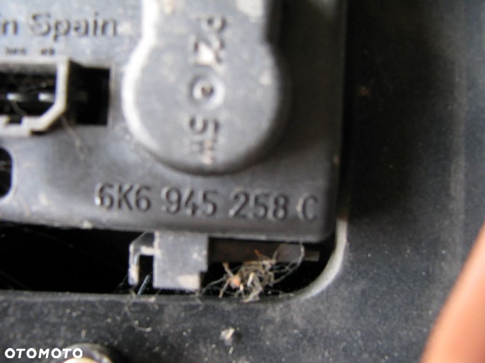 Seat Ibiza II LAMPA TYLNA PRAWA PRAWY TYŁ - 5