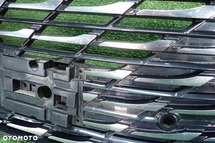 MG HS II 24- atrapa grill - 5