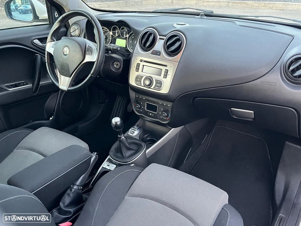 Alfa Romeo MiTo 1.3 JTD Distinctive - 5