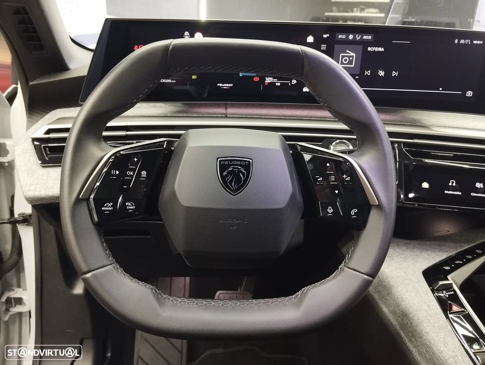 Peugeot 3008 1.2 Hybrid Allure e-DCS6 - 22