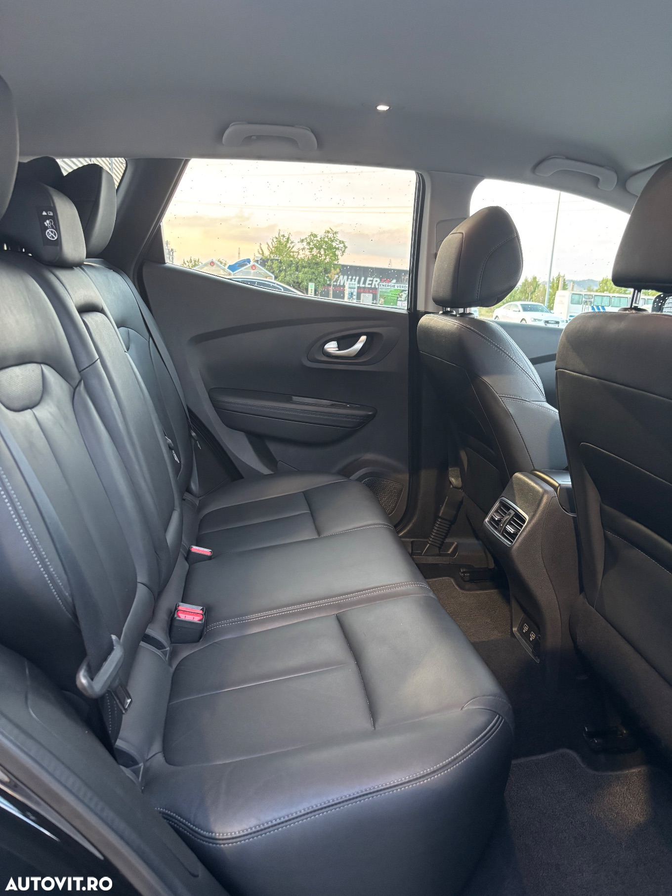 Renault Kadjar TCe 140 GPF Intens - 10