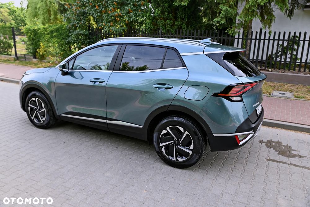Kia Sportage 1.6 T-GDI HEV Business Line 2WD - 6