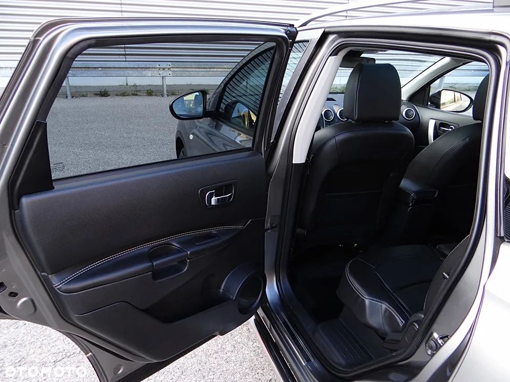 Nissan Qashqai+2 2.0 dCi DPF tekna - 34