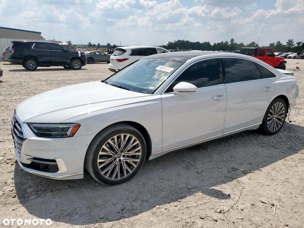 Audi A8 - 2