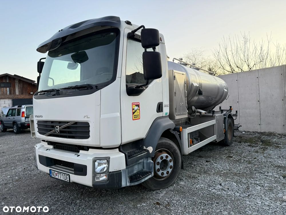 Volvo FL - 5