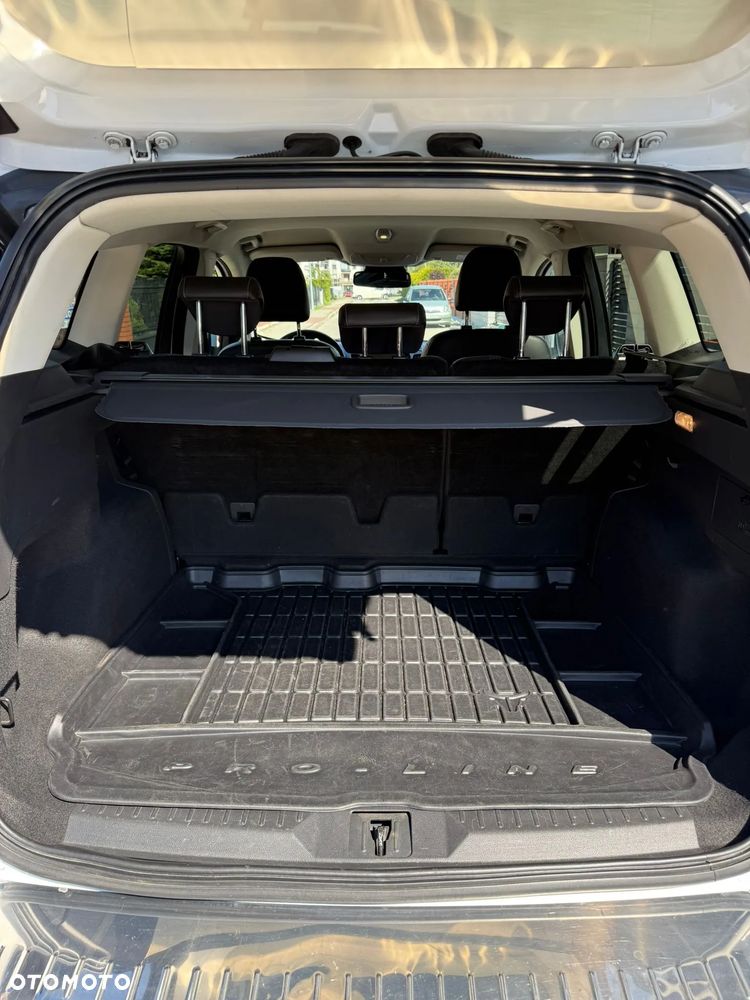 Ford Kuga 2.0 TDCi AWD ST-Line - 15