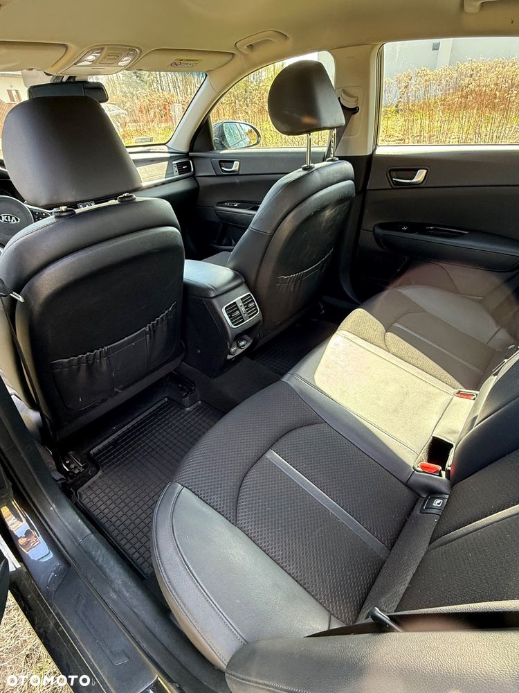 Kia Optima 1.7 CRDI L DCT - 13