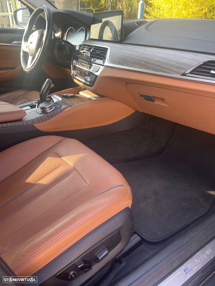 BMW 530 e iPerformance Line Luxury - 6