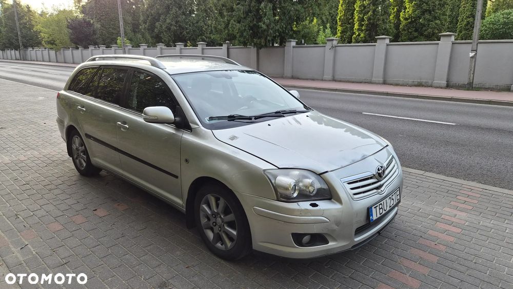 Toyota Avensis 2.2 D-4D Prestige - 2