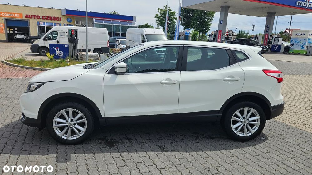 Nissan Qashqai 1.2 DIG-T N-Connecta EU6 - 4