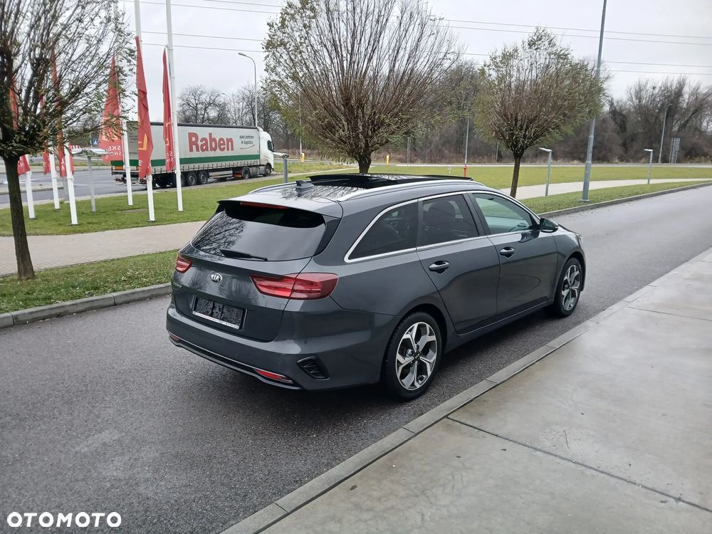 Kia Ceed 1.4 T-GDI OPF Platinum Edition - 6
