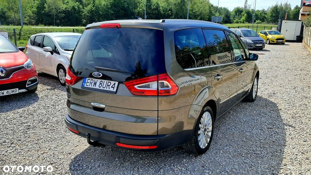 Ford Galaxy - 25
