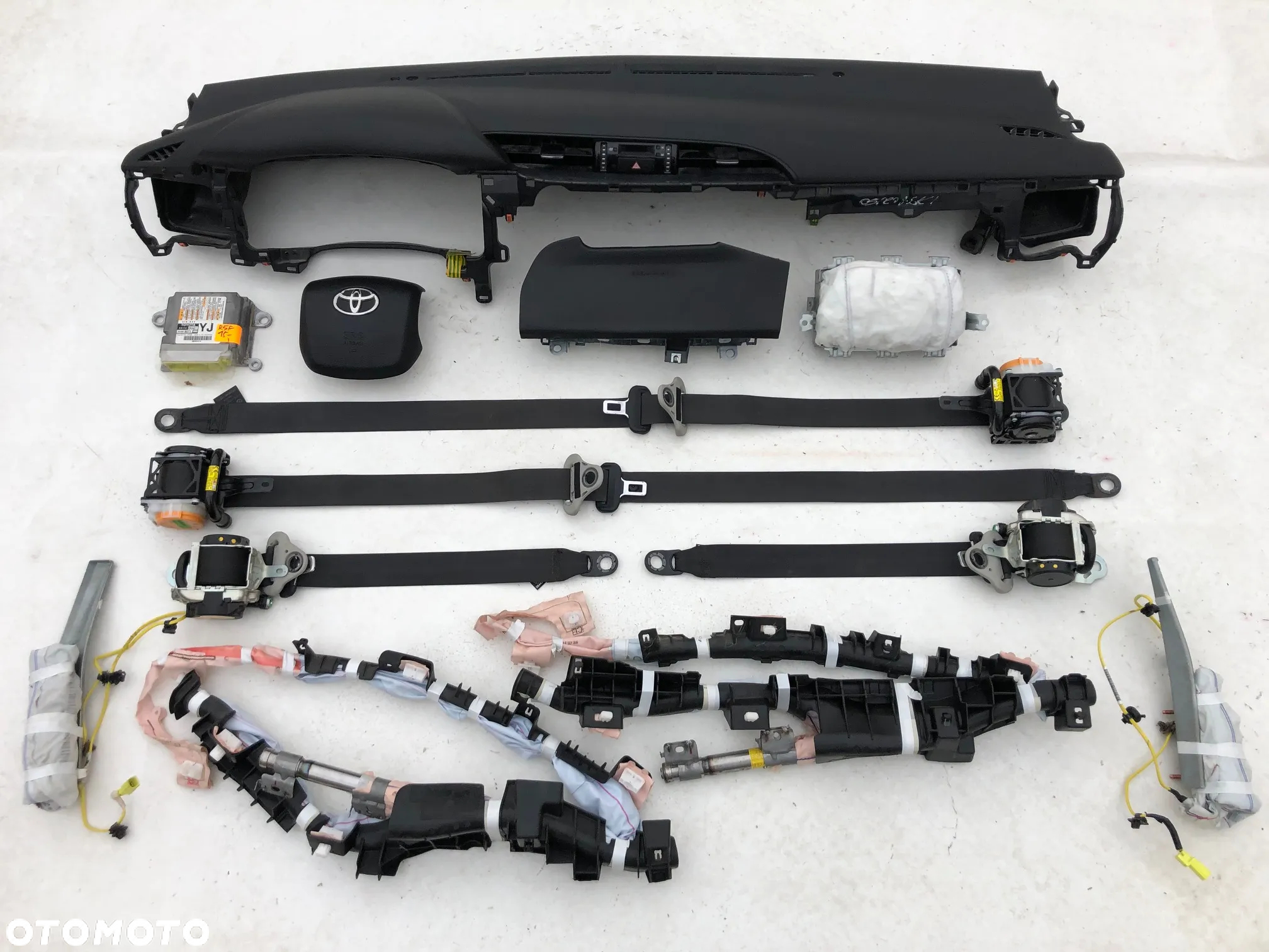 TOYOTA HILUX COROLLA E21 C-HR bZX4 MIRAI RAV4 CAMRY LAND CRUISER  PROACE CROSS AIRBAG SRS AIR BAG KURTYNA KURTYNY PODUSZKA FOTELOWA NAPRAWA REGENERACJA DESKA KONSOLA FOTELA W FOTEL Raz2 PAS PASY USA EU KANADA - 8