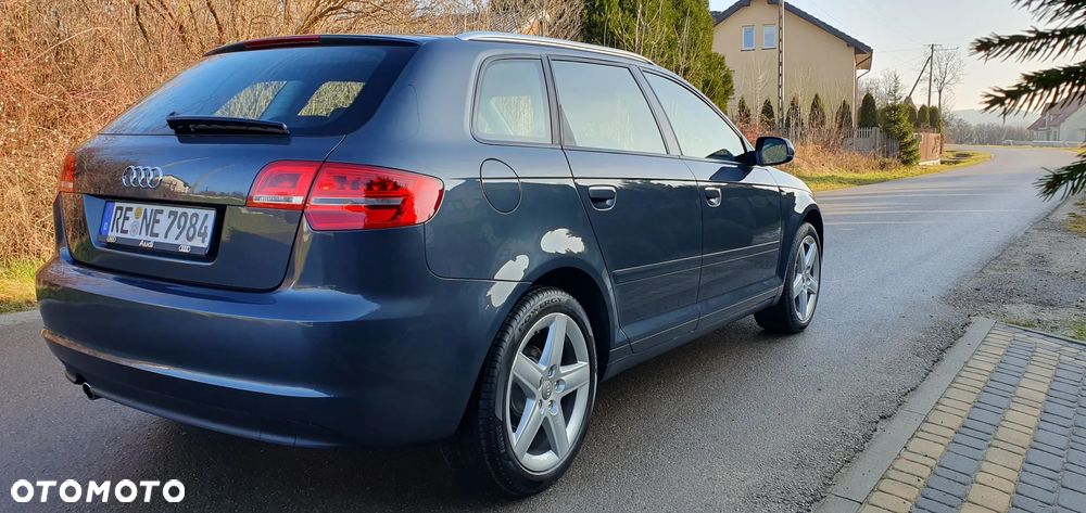 Audi A3 Sportback 1.6 Attraction - 11