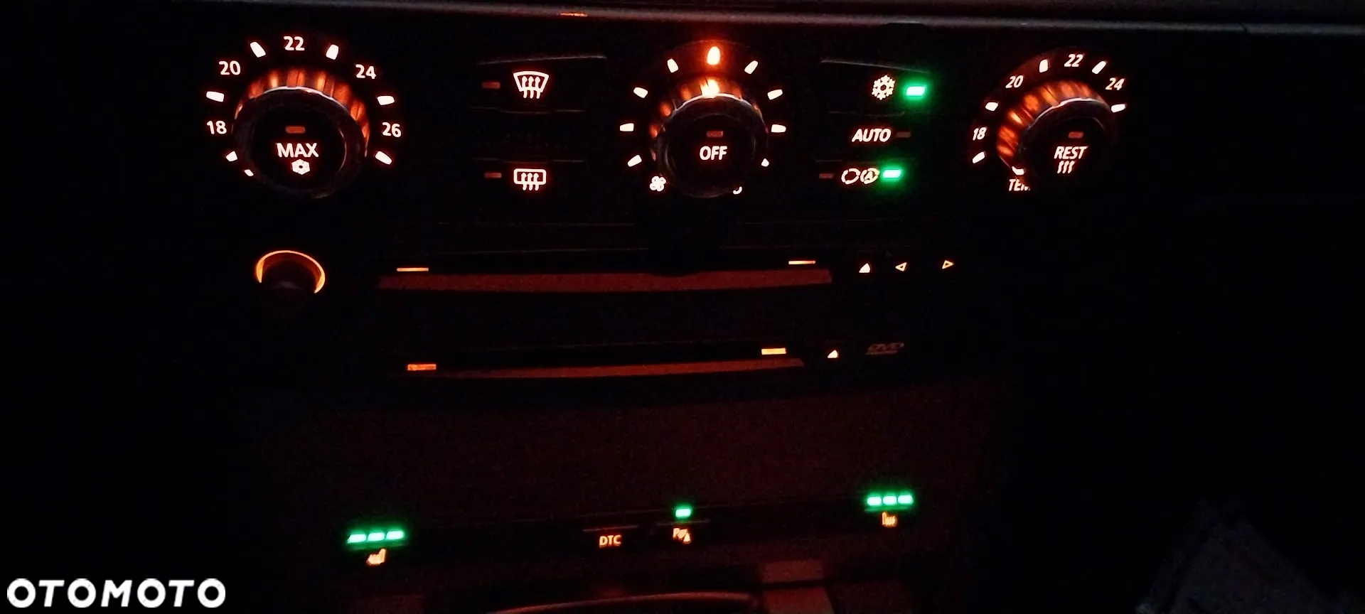 BMW Seria 5 523i - 23