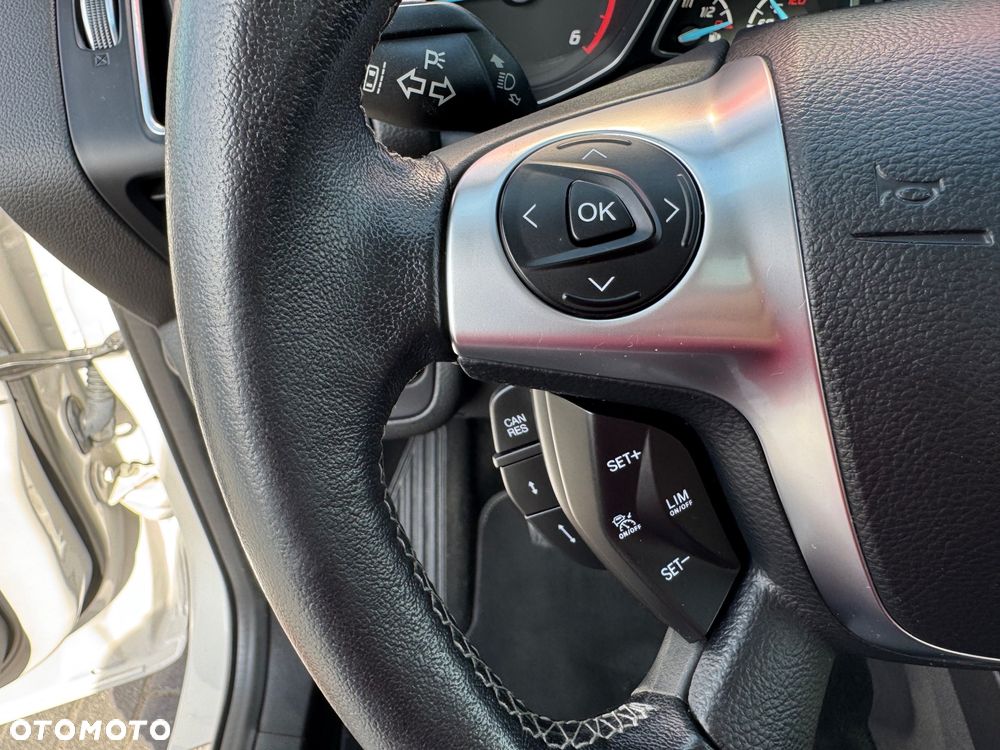 Ford Kuga 2.0 TDCi AWD ST-Line - 17