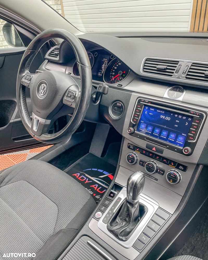 Volkswagen Passat Variant 2.0 TDI Blue TDI DSG Comfortline - 7