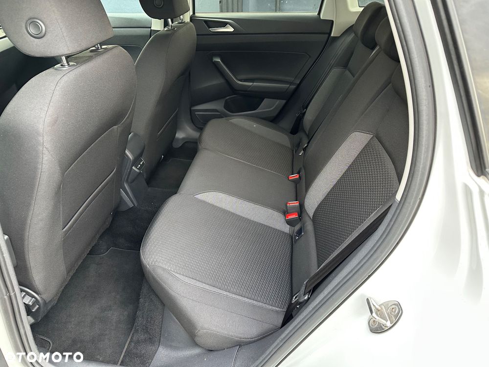 Volkswagen Taigo 1.0 TSI Life DSG - 8