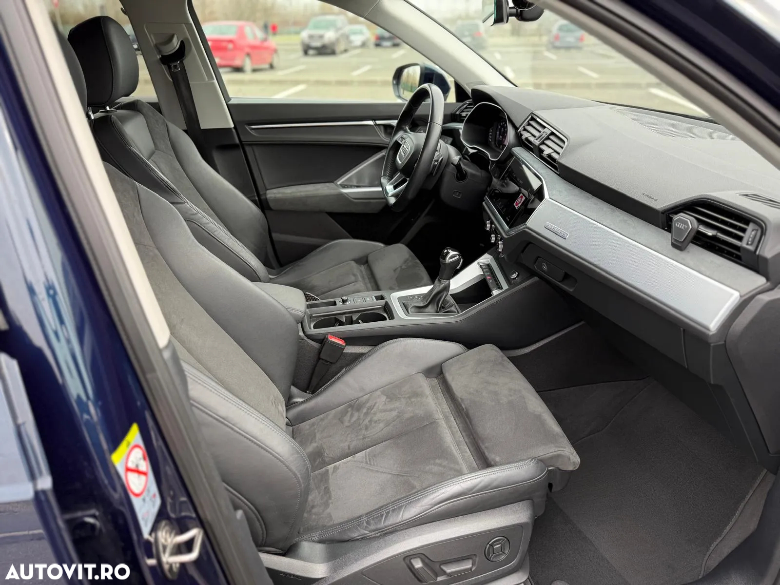 Audi Q3 2.0 40 TFSI S tronic quattro - 24