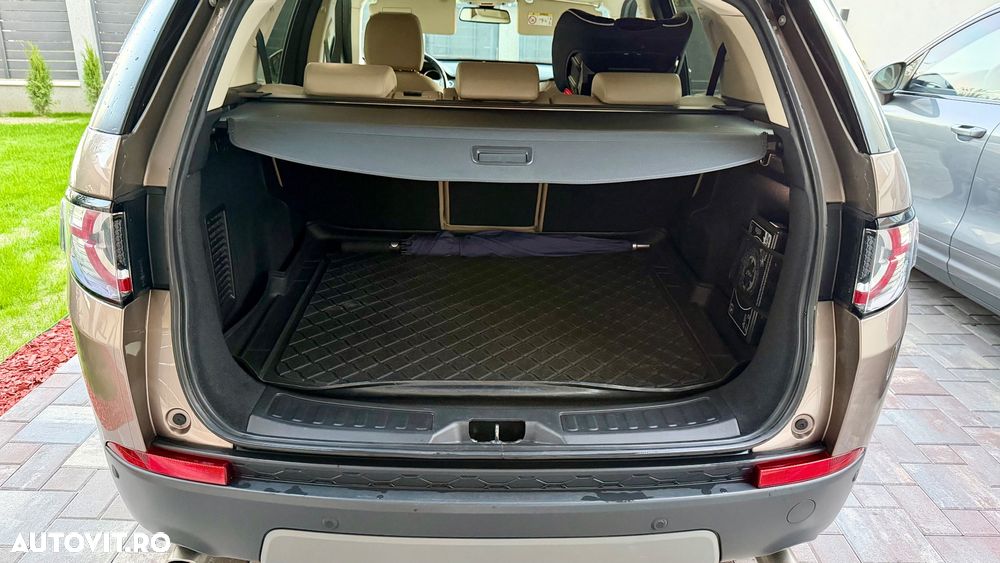 Land Rover Discovery Sport 2.0 l TD4 HSE Luxury Aut. - 25