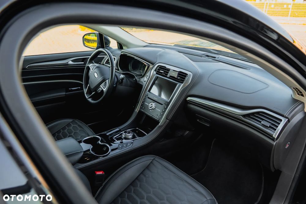 Ford Mondeo 2.0 EcoBlue Vignale AWD - 14