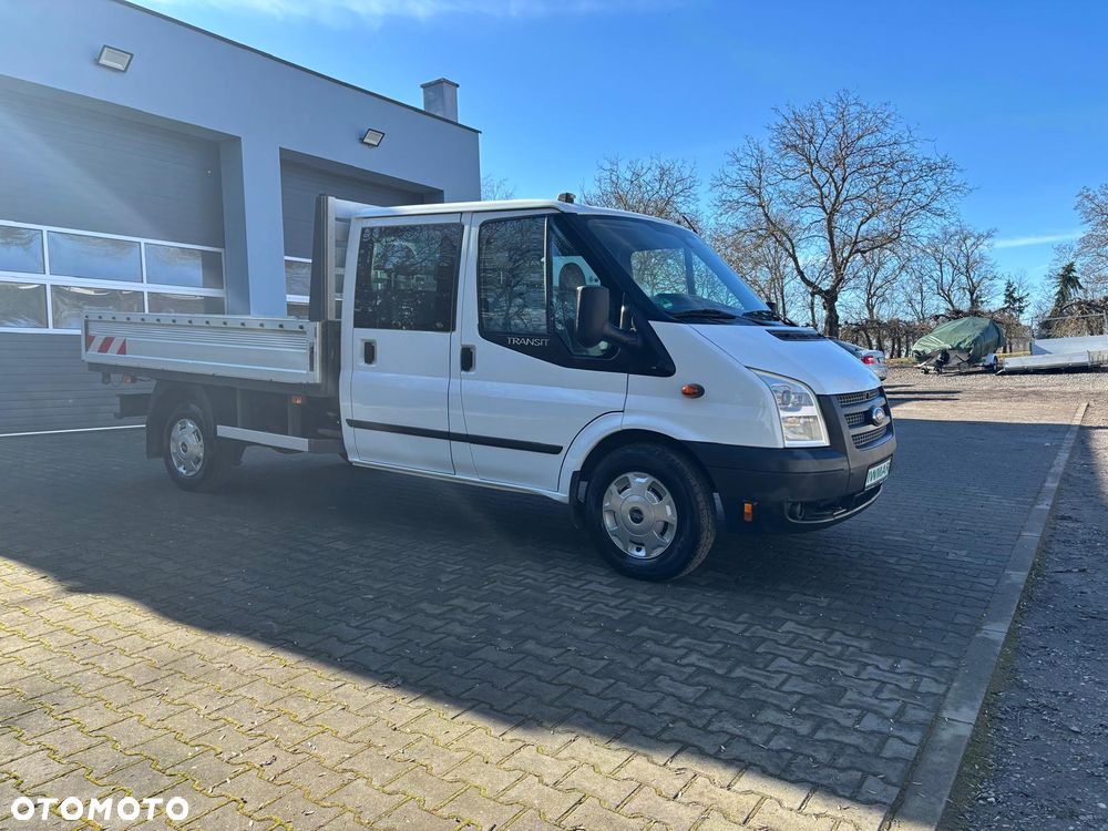 Ford Transit - 1