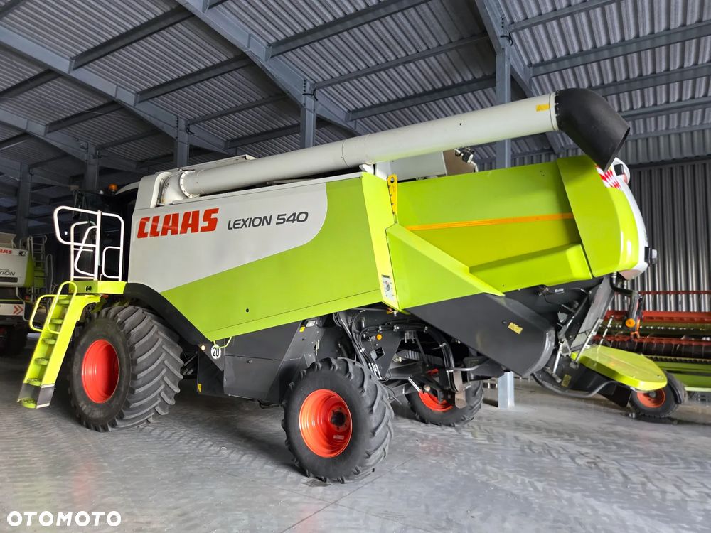 Claas Lexion 540 2006 Rok, heder V 660, 3260 mtg na silniku, Nie Malowany, Stan Bardzo Dobry - 7