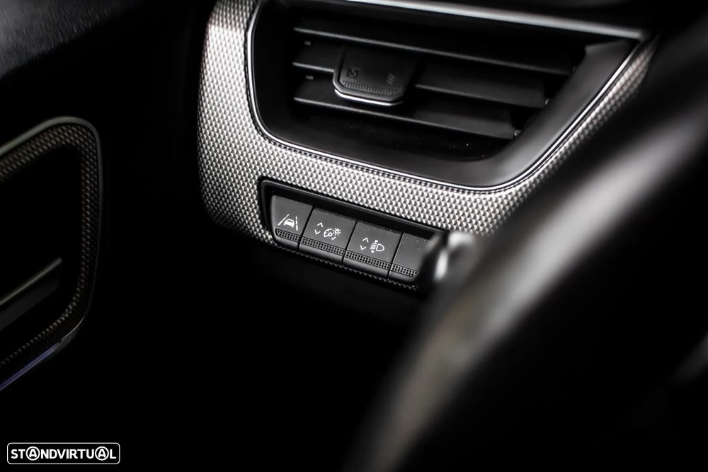 Renault Arkana 1.6 E-Tech Intens - 18