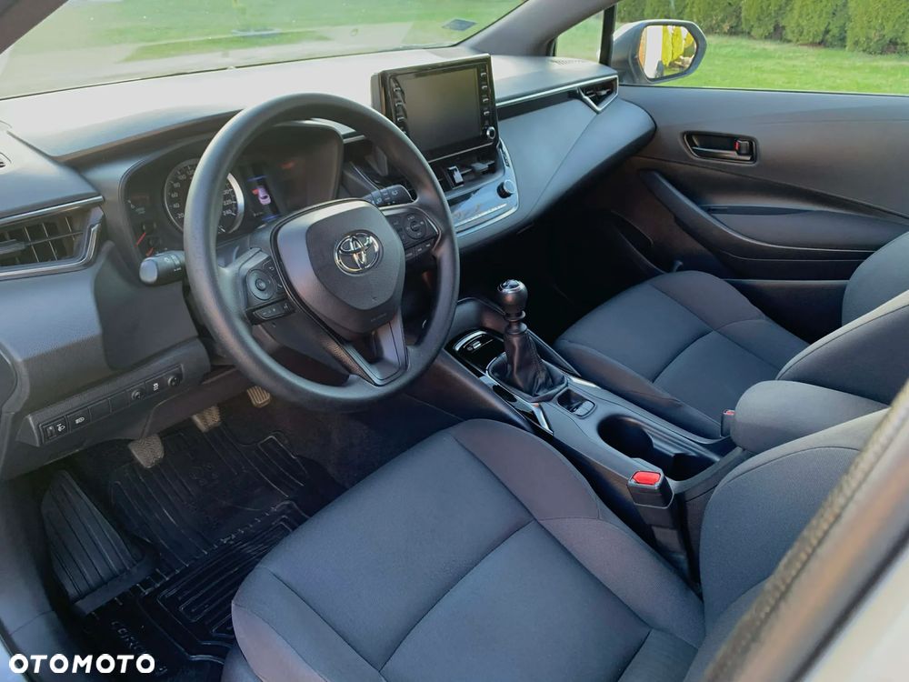 Toyota Corolla 1.2 T Active - 11