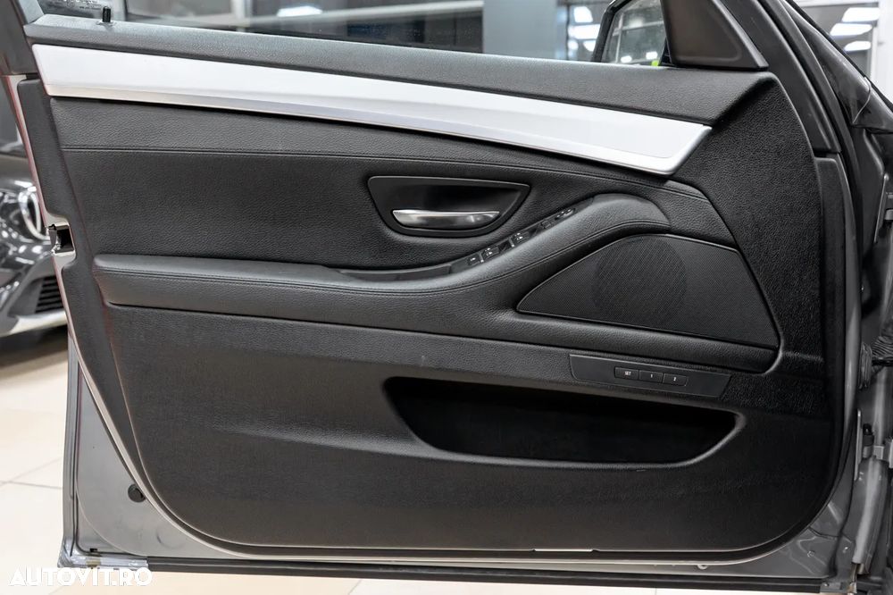 BMW Seria 5 520d xDrive Aut. Luxury Line - 22