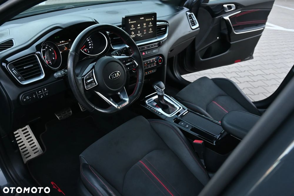 Kia ProCeed 1.6 T-GDI DCT7 OPF GT - 35
