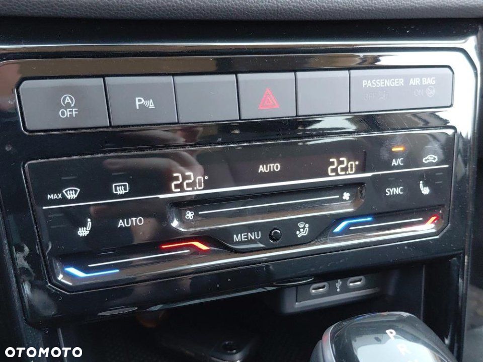Volkswagen T-Cross - 29