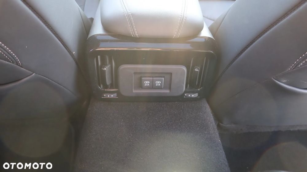 Toyota Mirai Executive - 23