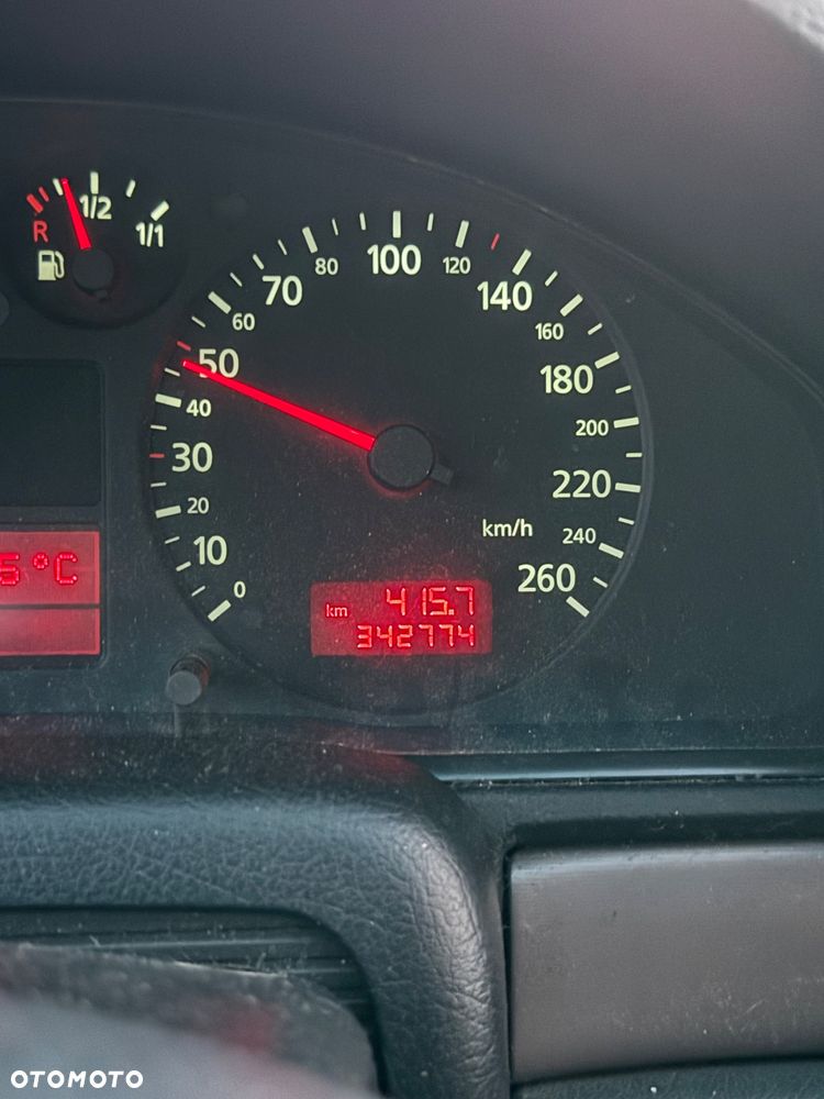 Audi A4 Avant 1.9 TDI - 10