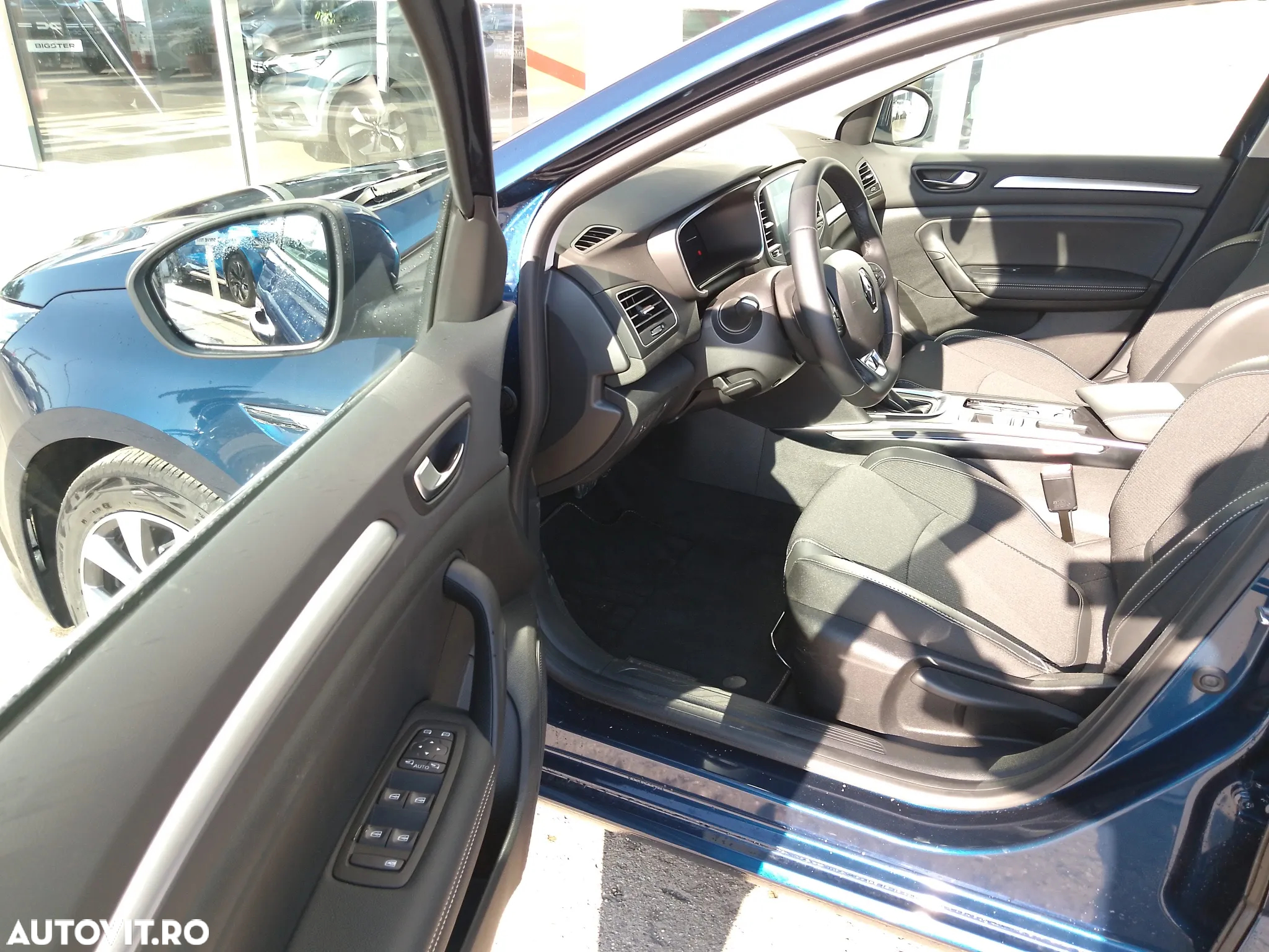 Renault Megane Blue dCi 116 EDC Intens - 11
